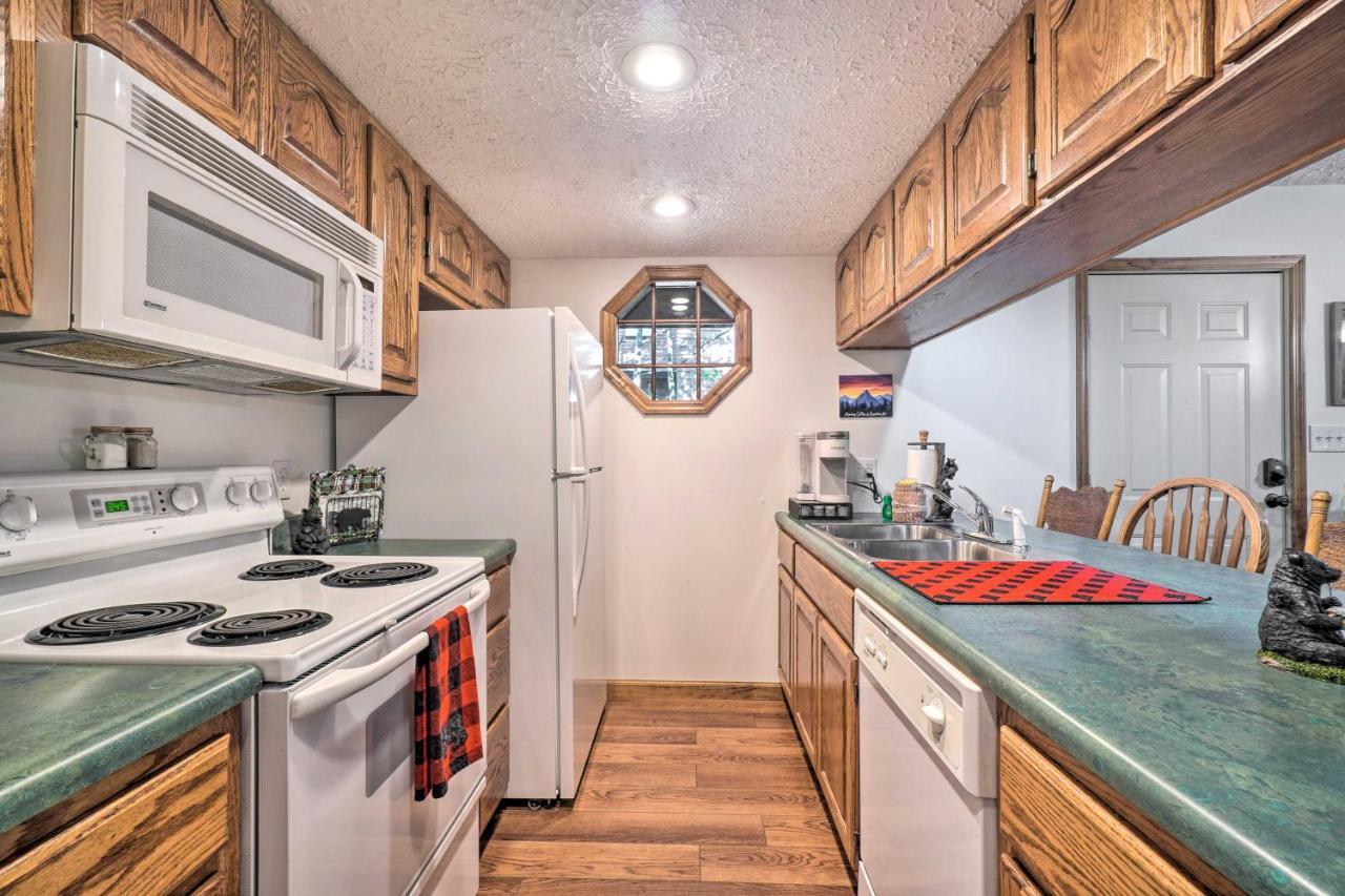 Picturesque Pigeon Forge Cabin With Mountain Views Eksteriør bilde