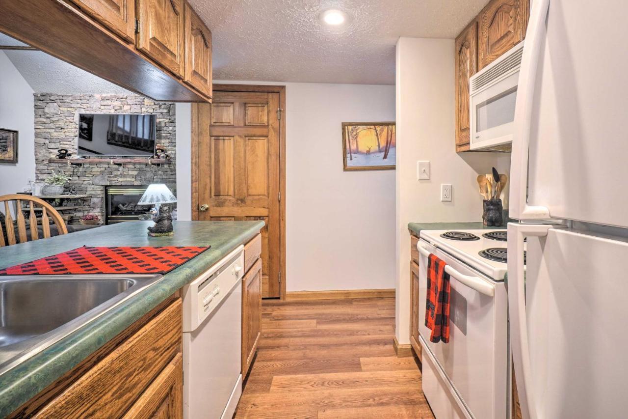 Picturesque Pigeon Forge Cabin With Mountain Views Eksteriør bilde