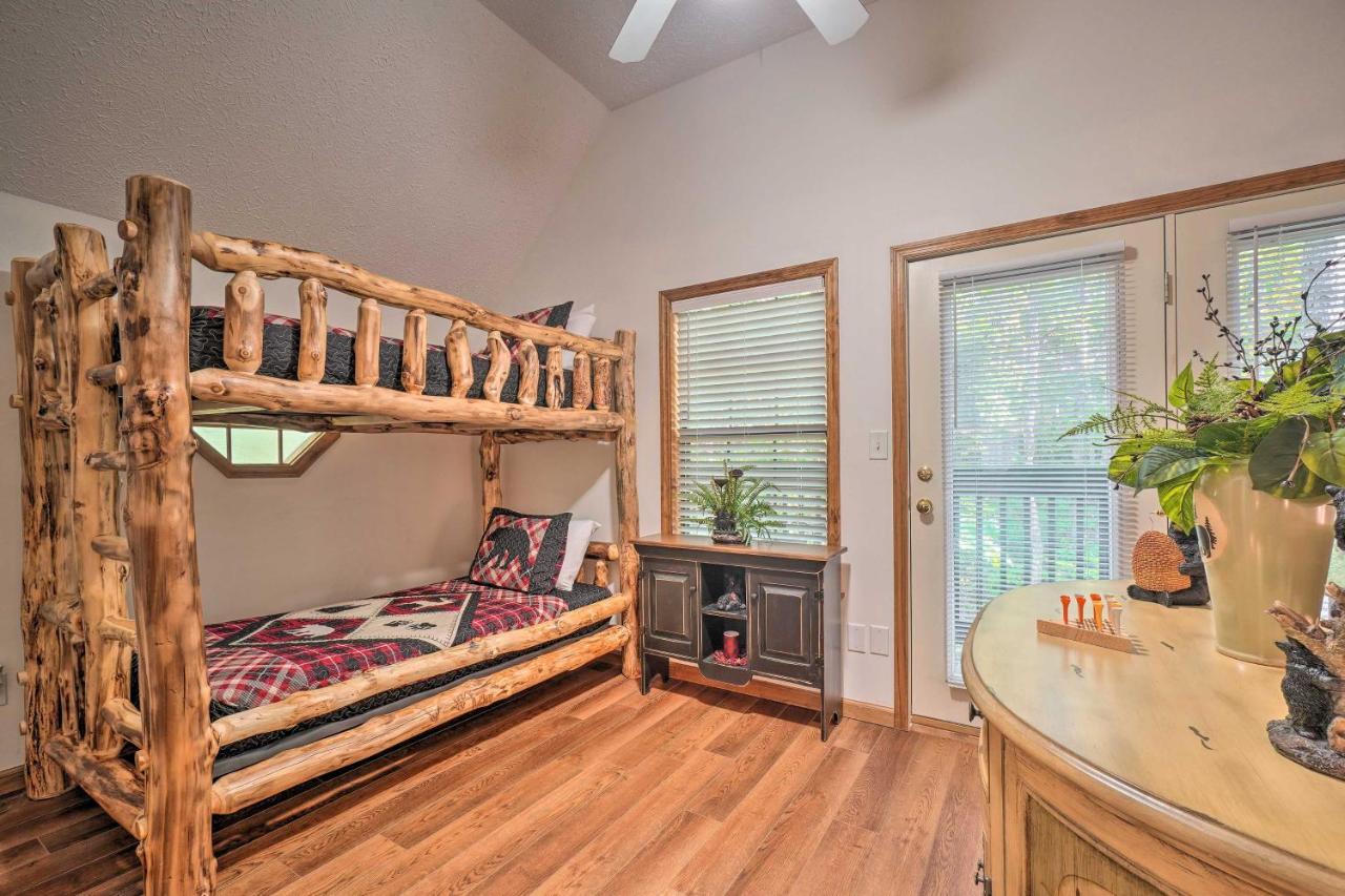 Picturesque Pigeon Forge Cabin With Mountain Views Eksteriør bilde
